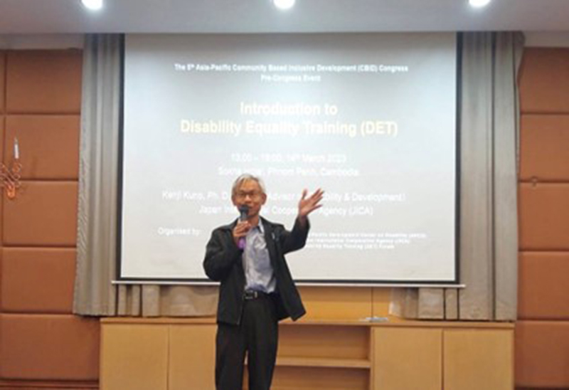 2. The Pre-Congress opened with a warm welcome from Mr. Somchai Rungsilp, Manager of Community Development Department, who immediately put participants at ease.
