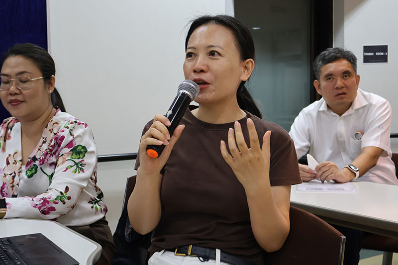Ms. Tingting Chen, ESCAP provided feedback in order to improve the policy paper.