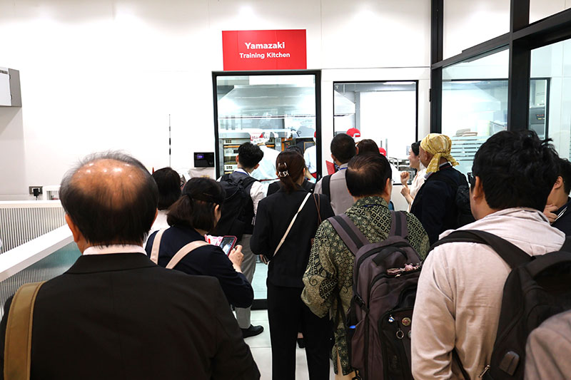 Delegates visited the “APCD 60+ Bakery & Chocolate Café and APCD 60+ Kitchen by CP project to observe disability-inclusive business initiatives in action and the study tour was led by Ms. Hiroko Itako, JOCV at APCD.