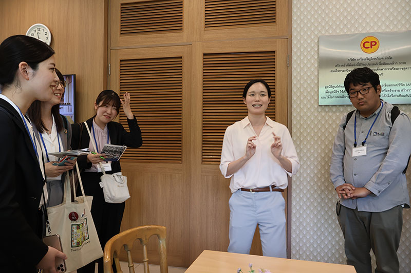 Delegates visited the “APCD 60+ Bakery & Chocolate Café and APCD 60+ Kitchen by CP project to observe disability-inclusive business initiatives in action and the study tour was led by Ms. Hiroko Itako, JOCV at APCD.