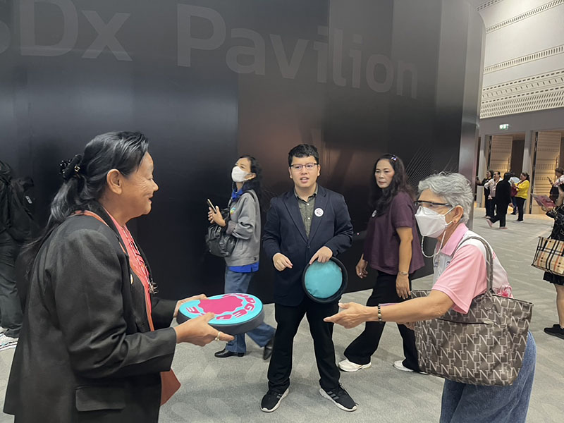 APCD Booth: APCD showcased inclusive initiatives on disability, sports, and disaster risk reduction. Visitors were participating in the interactive activities and interacting with APCD staff with different abilities.