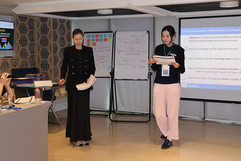 Ms. Catherine Wilczek, Associate Programme Officer with her colleague, Ms. Sayaka Imoto, Associate Education Specialist Office for UN Coordination for Asia and the Pacific took session of Inclusive Education Concept on 18 November. (UNV) resource persons from UNESCO Regional Office in Bangkok and