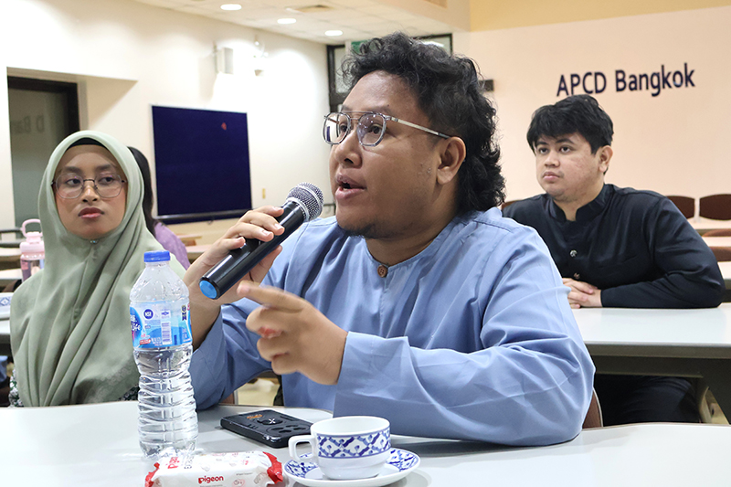 The delegations actively discuss APCD Good practices on 60+ plus bakery and chocolate Café