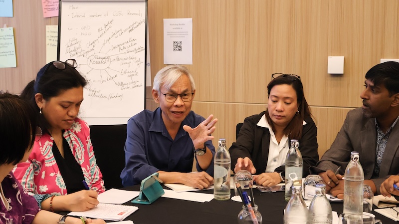 Photo 5: Mr. Somchai Rungsilp participated in the group discussion about sustainability and resource mobilization.