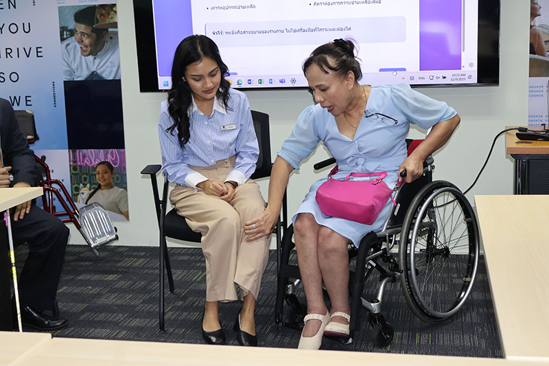 APCD and DoubleTree by Hilton Bangkok Ploenchit Collaborate to Promote Inclusive Hospitality