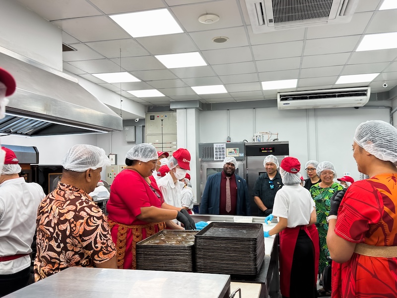 Pacific Island Countries Delegation tour the Yamazaki training