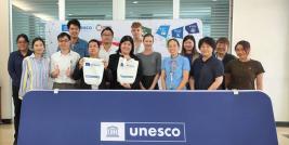 Participants of the Disability Equality Training (DET), gathered for a group photo after the session. 